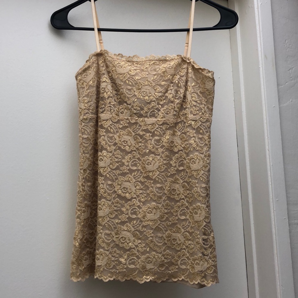 NY&Co size XS gold lace tank top